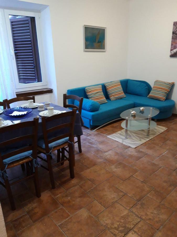 Apartment Porat โรวีน ภายนอก รูปภาพ