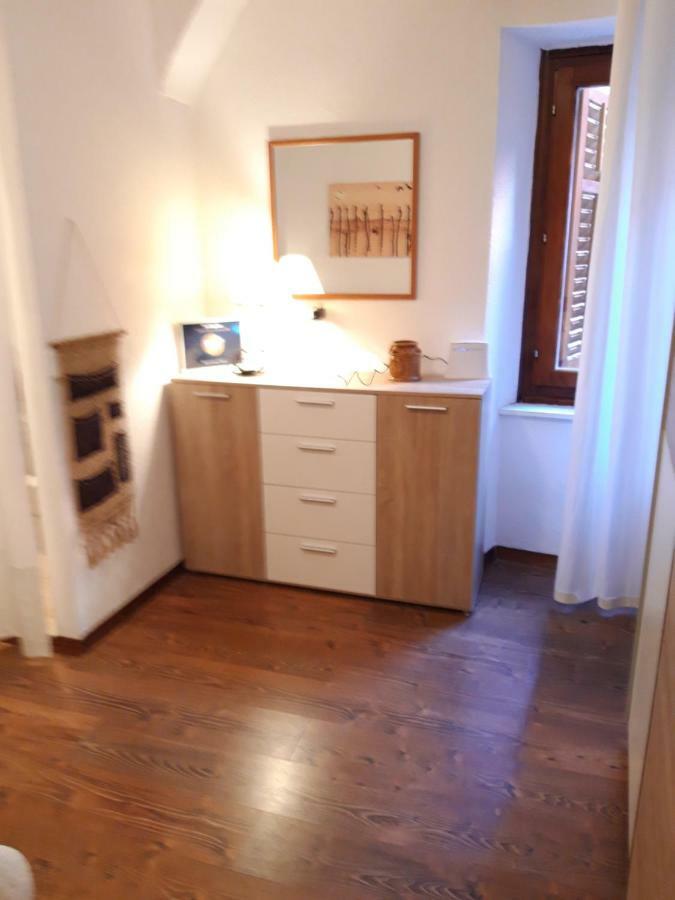 Apartment Porat โรวีน ภายนอก รูปภาพ